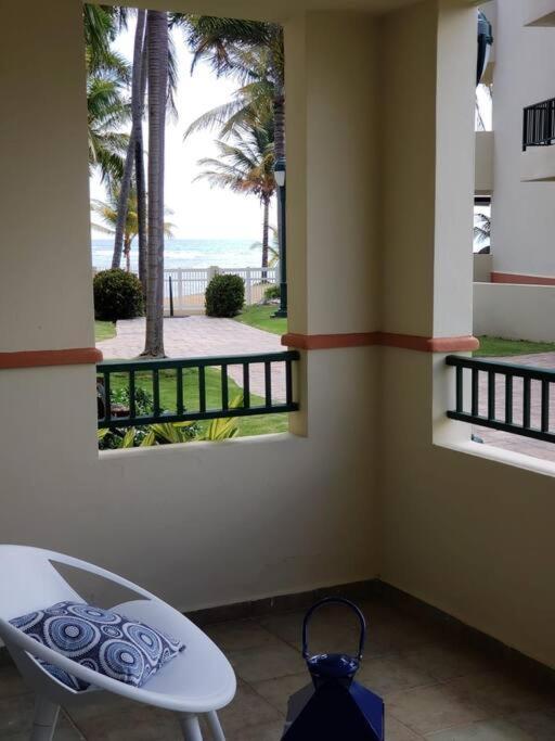 1St Level Unit Steps To Beach- Cold Air Conditioner At Poza Del Mar Luquillo Luaran gambar