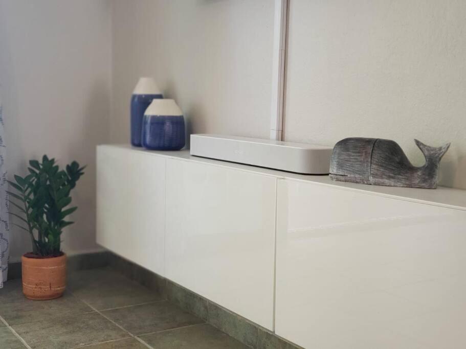 1St Level Unit Steps To Beach- Cold Air Conditioner At Poza Del Mar Luquillo Luaran gambar